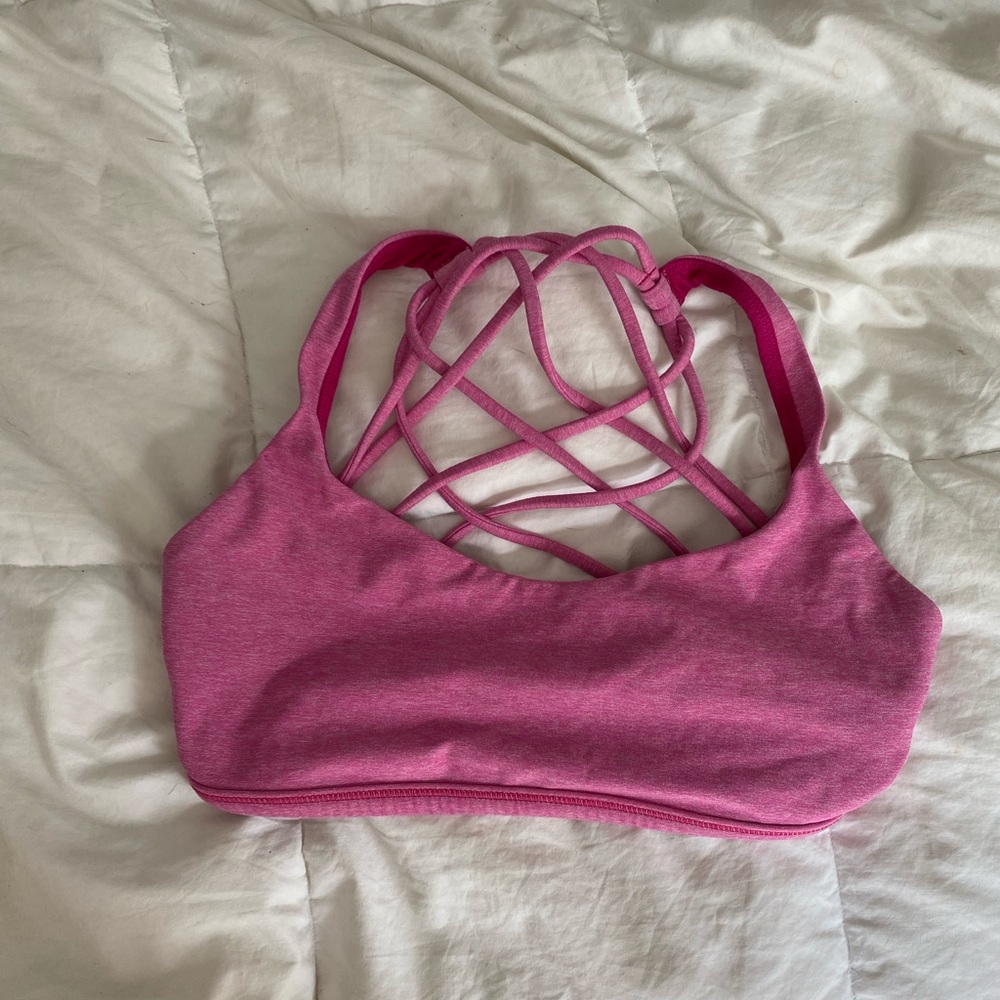 Lululemon sports bra